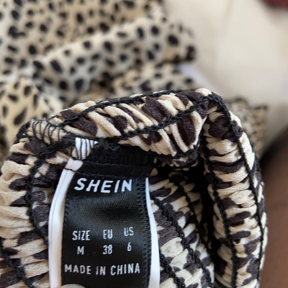 cropped animal print shirt - Picture 5 of 5